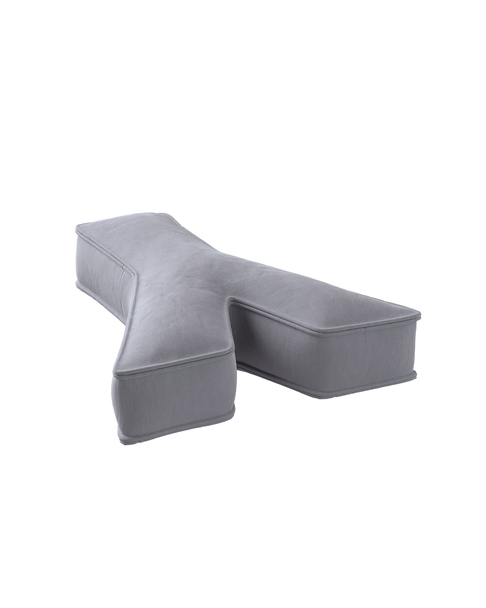 Raidė pagalvėlė Y spalva pilka audinys blizgus, velvetinis/aksominis (hover)