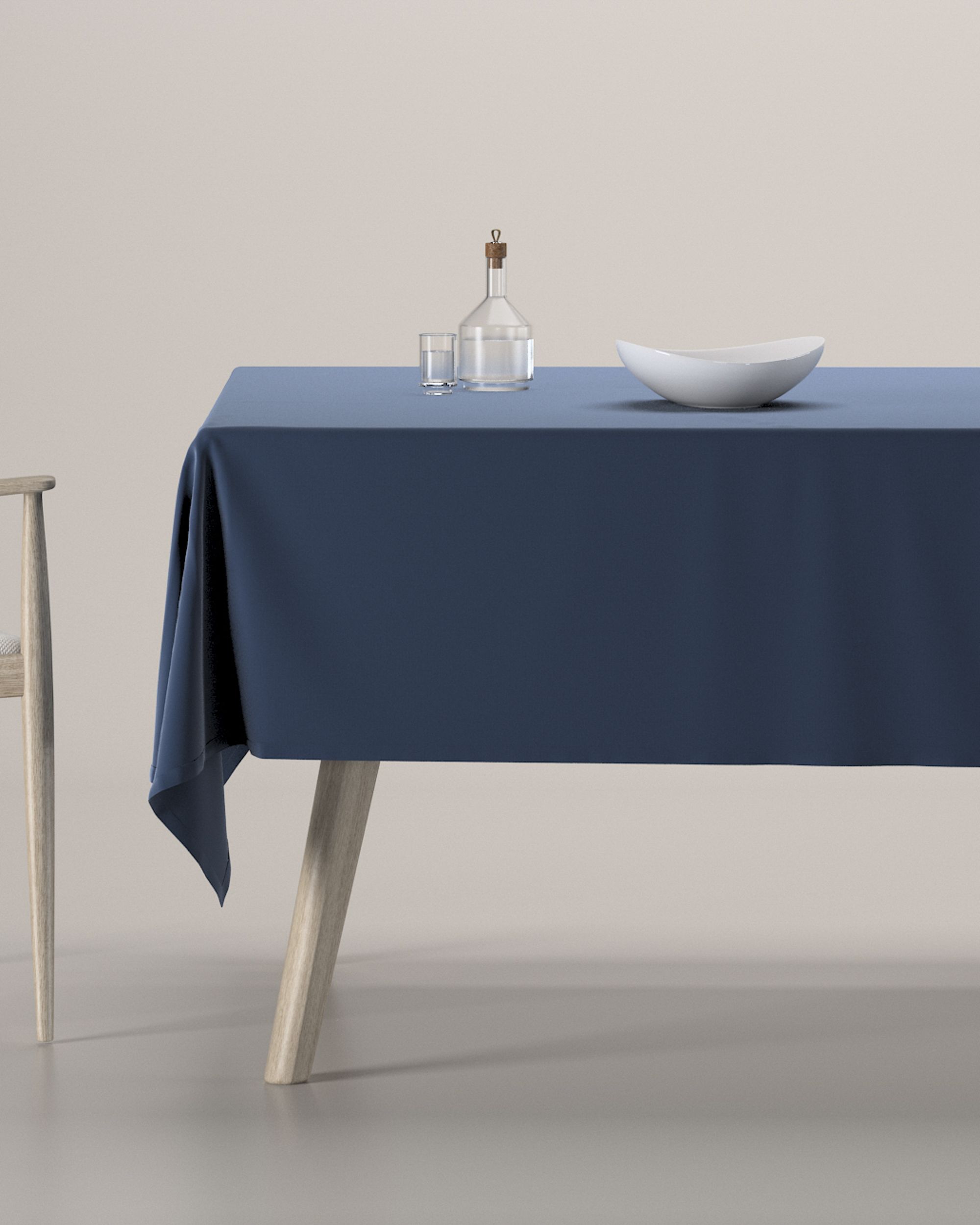 831-704-29 spalva tamsiai mėlyna audinys blizgus, velvetinis/aksominis
